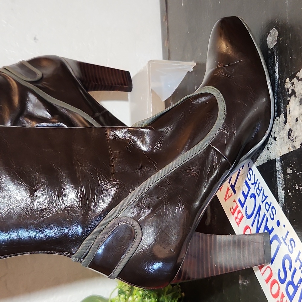 FRANCO SARTO Man Made Thin Patent Pull On Buckle Detail Heelwd Boot 7.5M - Picture 6 of 16